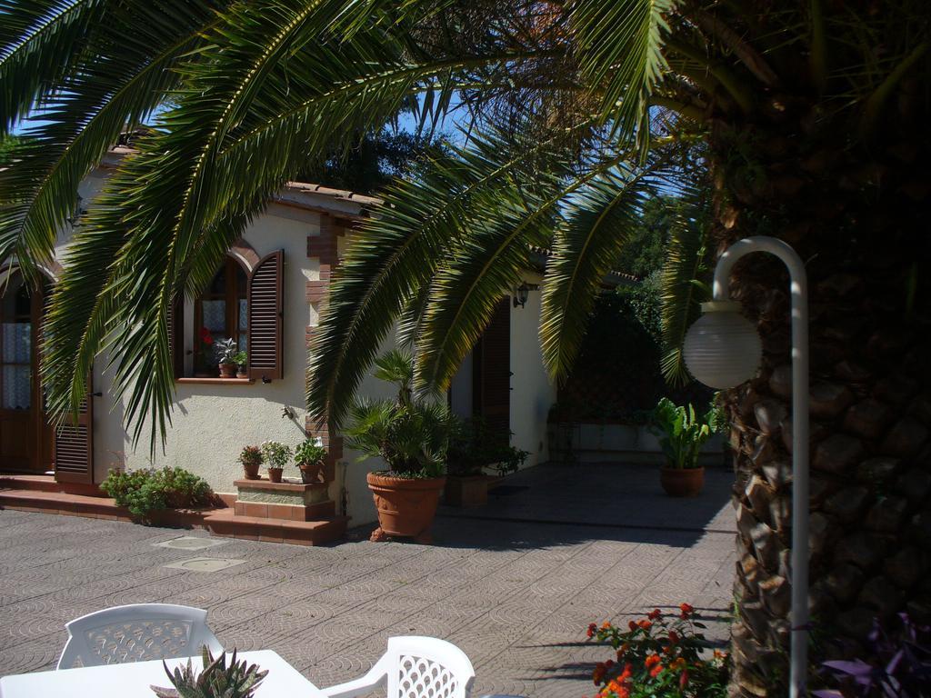 Villetta In Maremma La Pescaia Екстер'єр фото